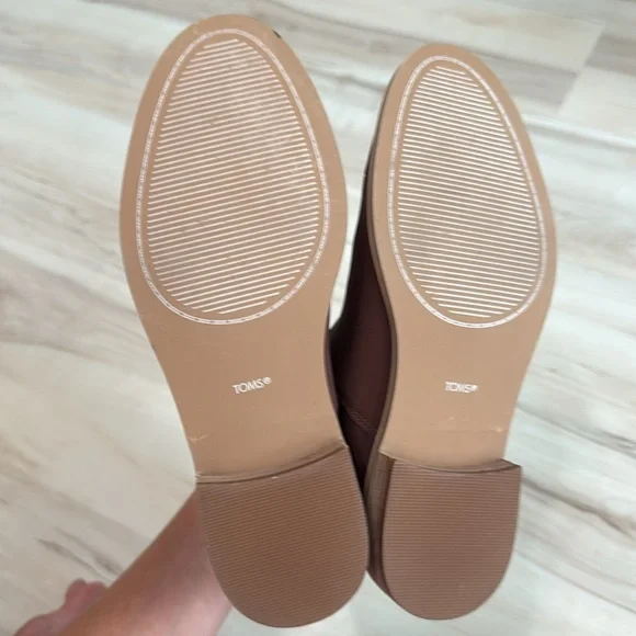 Toms Chelsea Boots in Oxblood - Picture 7 of 8